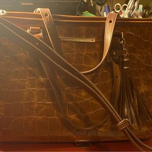 Brahmin shoulder bag EUC